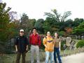 me-kyoto-nijojo-niyomaru_palace-tatsuya_lennard_ayako-out_in_the_garden.jpg