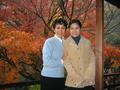 kyoto-arashiyama-senkouji-yumiko_parita-in_front_of_trees.jpg
